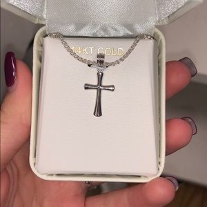 CROSS NECKLACE